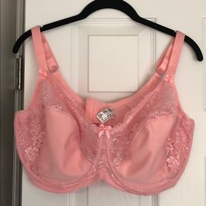 Like New Pink full figure Bra with Lace Accents